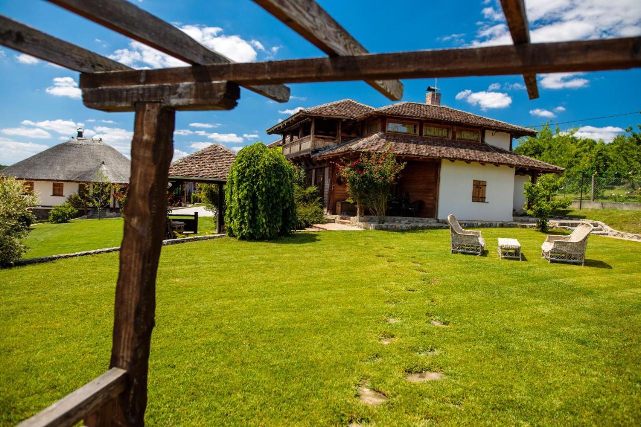 Woodland Resort Kragujevac Dış mekan fotoğraf