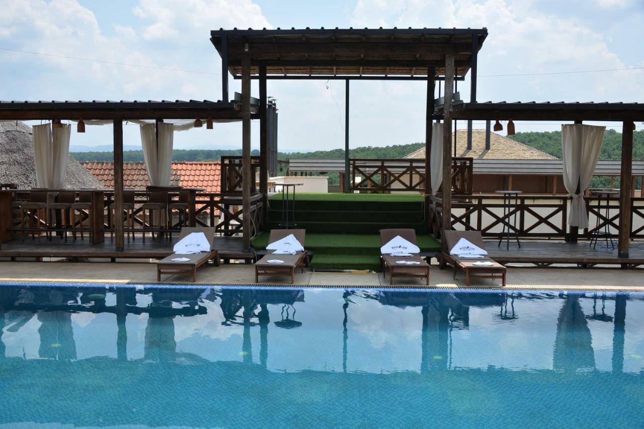 Woodland Resort Kragujevac Dış mekan fotoğraf